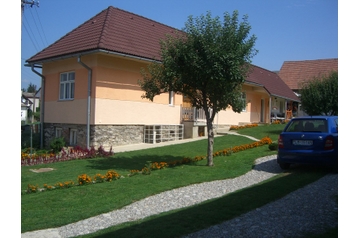 Eslovaquia Chata Liptovské Sliače, Exterior